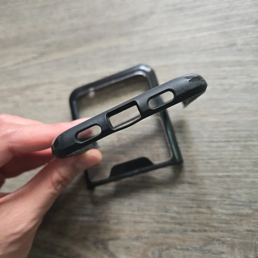 OTTERBOX Samsung Flip 4 Case